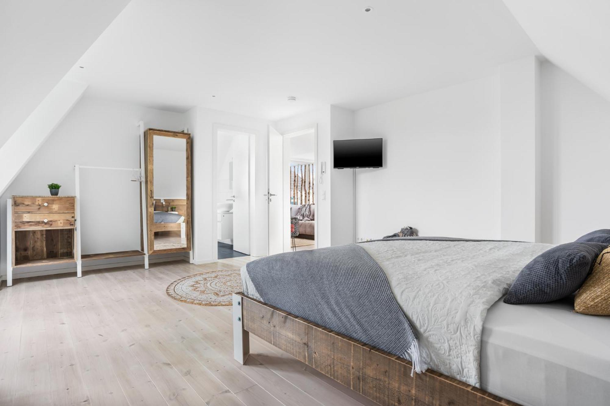 Sturm Apartment *